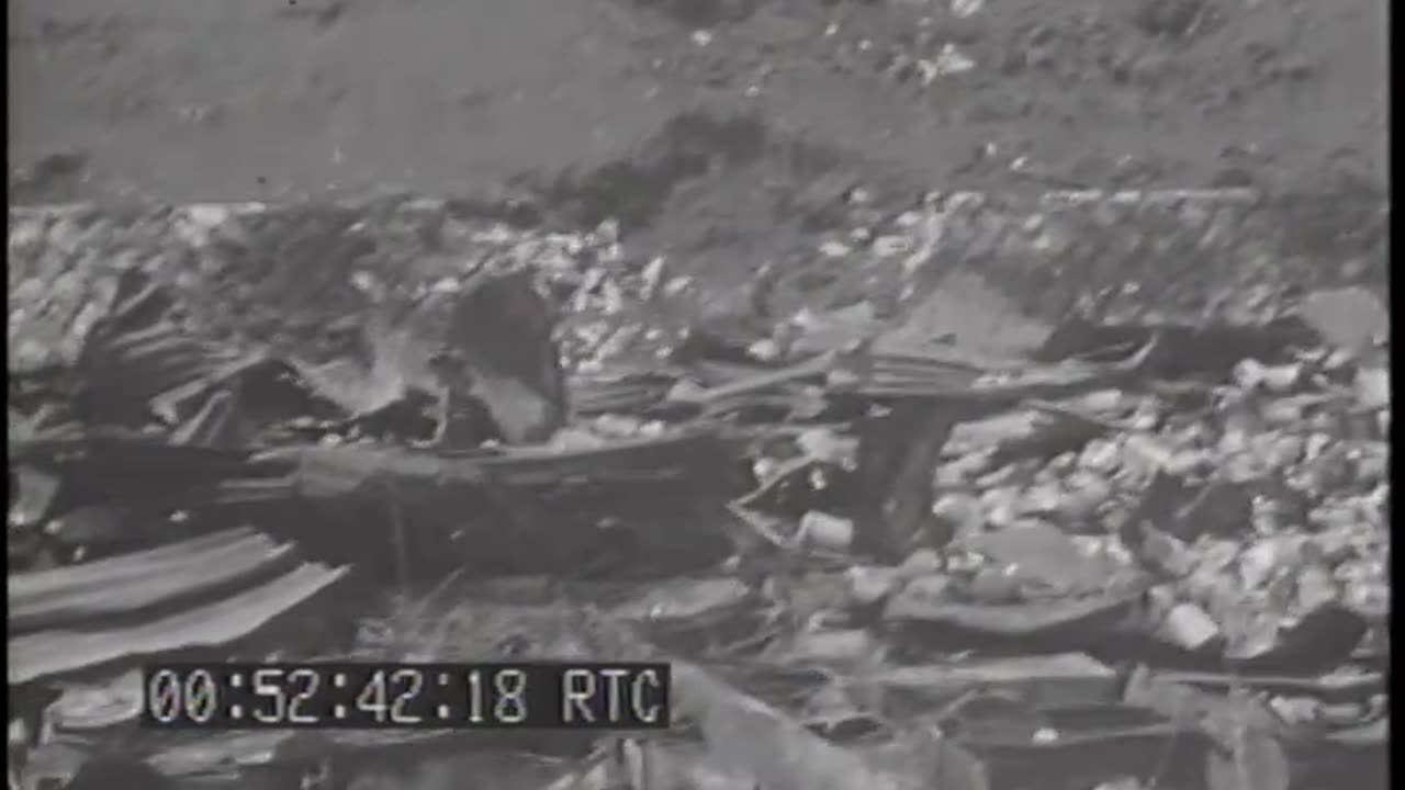 WRECKED Japanese PL... - WRECKED Japanese PLANES & HANGARS; Japanese EQUIPMENT, SAIPA - 428-npc-4892