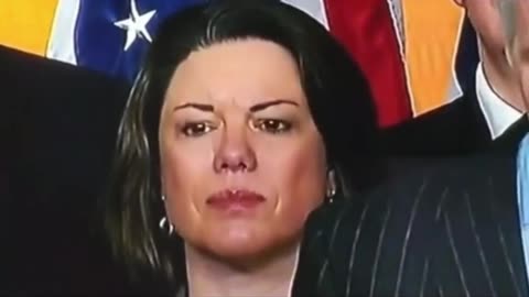 Woman’s Strange Behavior Caught on Camera Could She Be a Reptilian?