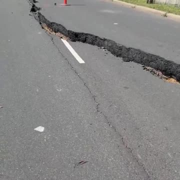 🔥Last Sept, Massive ¼-mile Crack in Woodbridge Township Road Forces 18 Families to Evacuate