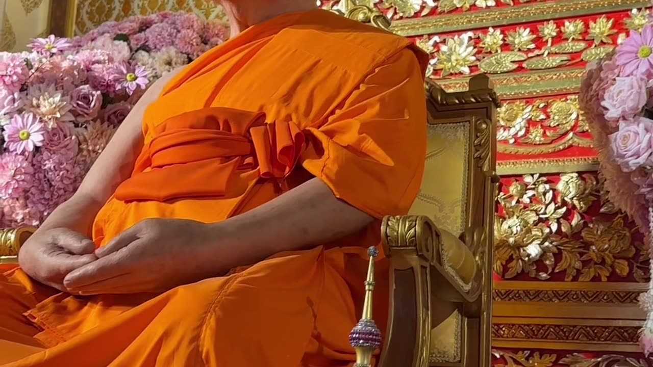 หุ่นขี้ผึ้ง เสียง พูดให้เป็นบุญ คิดให้เป็นบุญ ว่ามีบุญจริงๆนะ #สมเด็จเกี่ยว