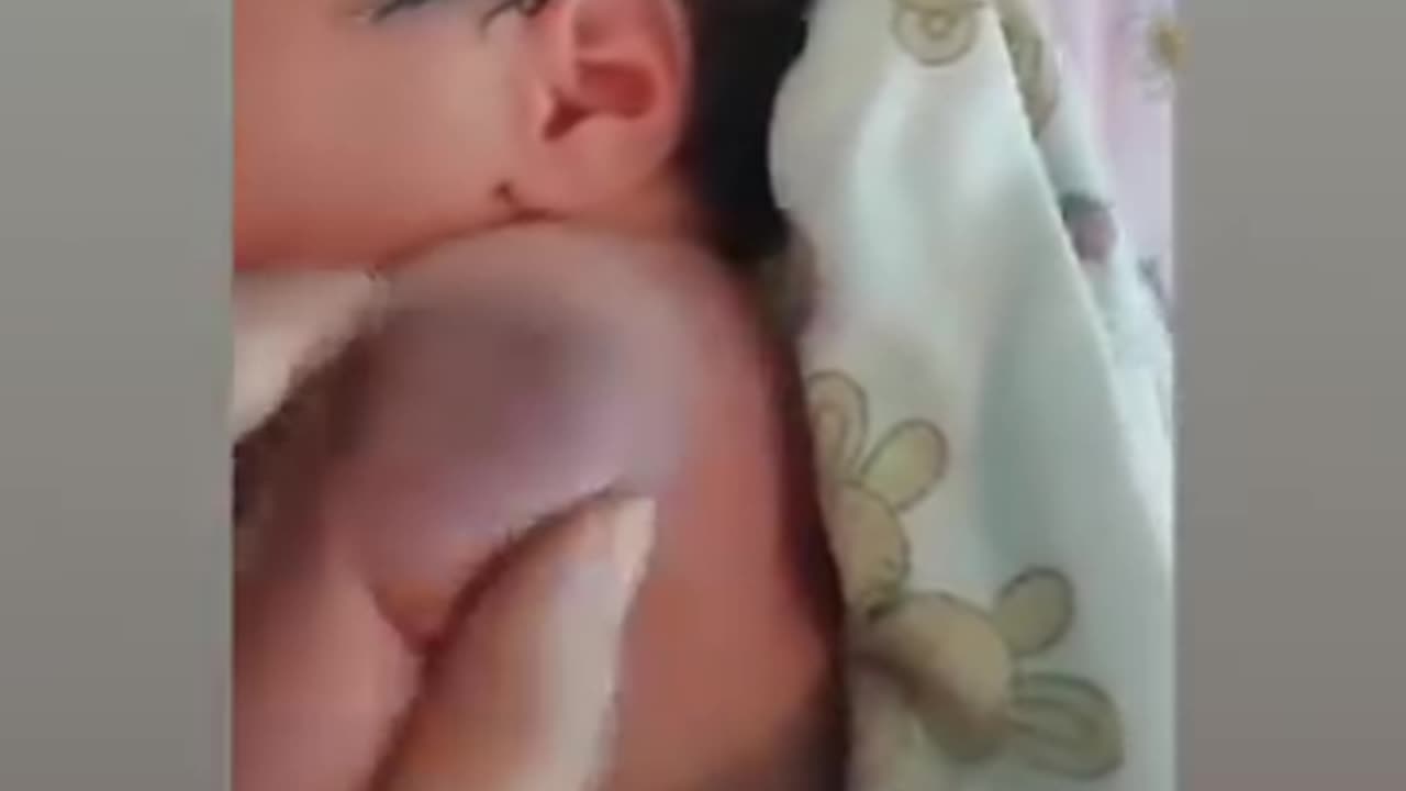 תופעת לוואי נפיחות ודלקת ביד מחיסון שגרה לתינוק