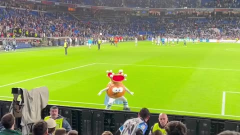 Real Sociedad Mascot does the SUII