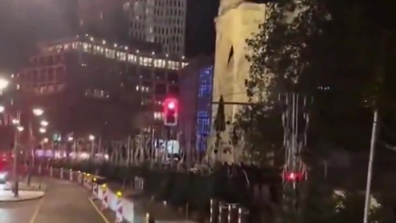 This is what the Berlin Christmas market looked like last year. There is war in Europe,