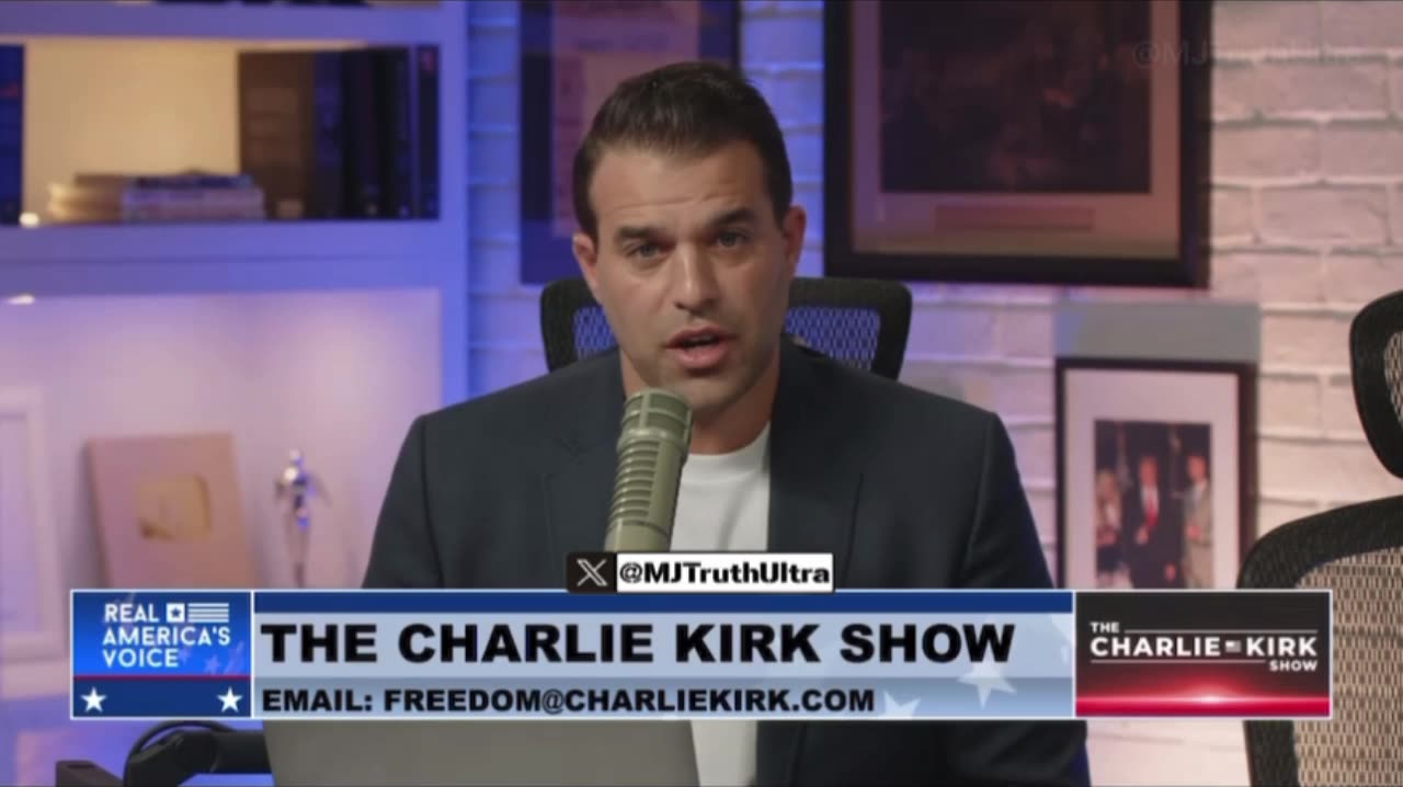 💥TPUSA Andrew Kolvet CONFIRMS, Group Chat Message Candace shared w/ Charlie Kirk saying he had to Abandon the “Israeli Cause”