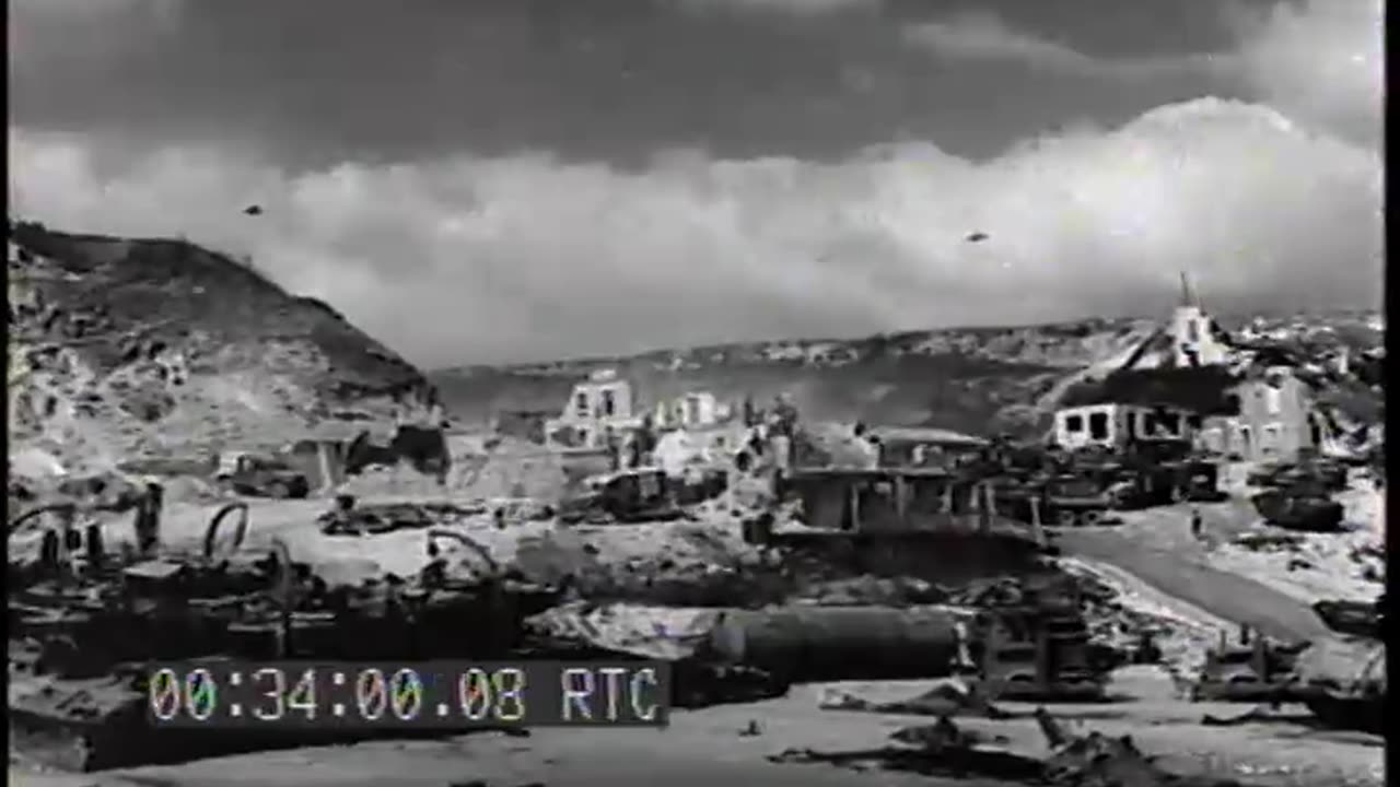 WRECKAGE OF THE NORMANDY INVASION - WRECKAGE OF THE NORMANDY INVASION - 428-npc-3526