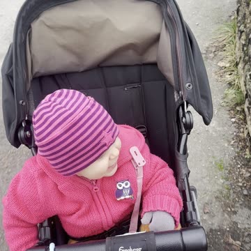 Daily Routine — Picking Up Sisters From School With Baby Kayla 🎒