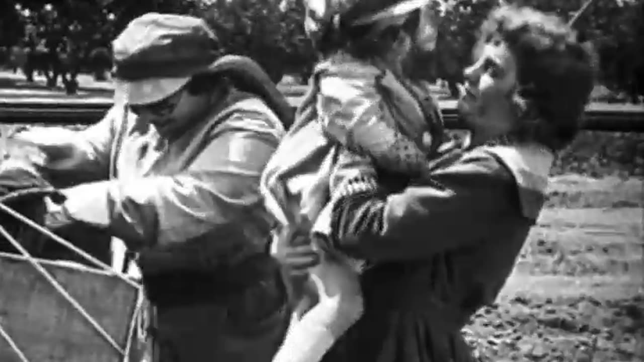 GIVE HER GAS - GIVE HER GAS - fc-fc-3132