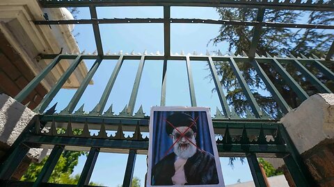 Fox News @ Night - Tuesday, January 13