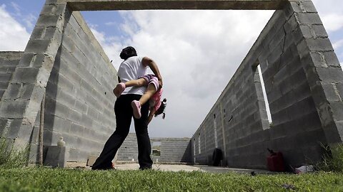 Supreme Court Takes On Trump's Birthright Citizenship Crackdown: A Battle Over The 14th Amendment