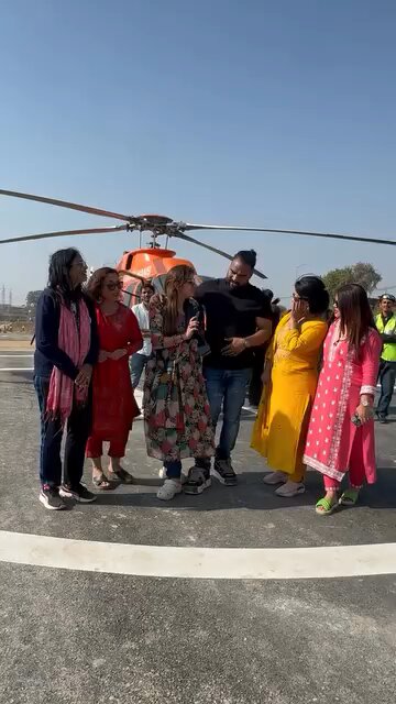 instagram_1739444053511