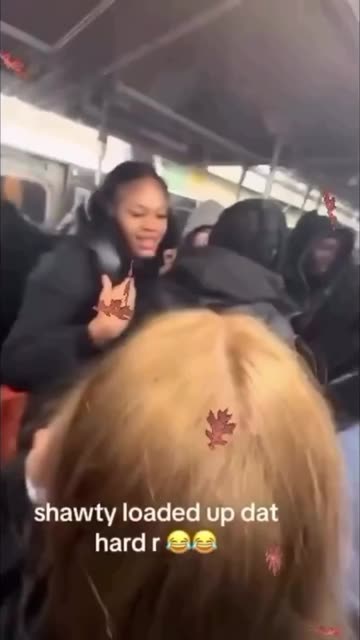 “She dropped a hard R on the train” 🤣
