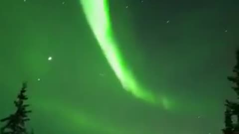 The aurora borealis last night outside a cabin in Venetie, Alaska | crazy videos | crazy clips