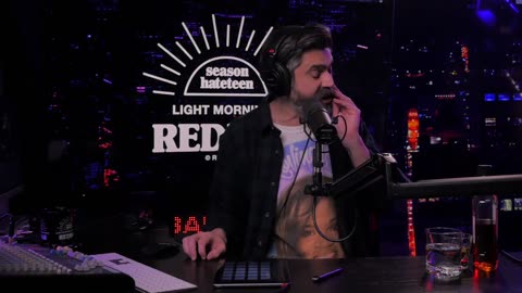 Joey Diaz XANAX ADDICTION EXPOSED!_ Coco caught trying to LIE to Joe Rogan! (720p60fps)
