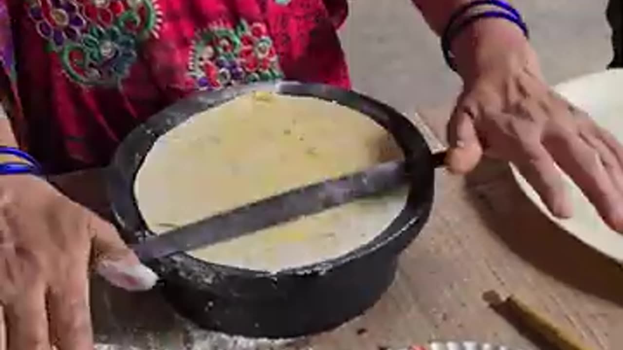 Thakar Dhani: Famous Bhavnagari Snacks of Surat!