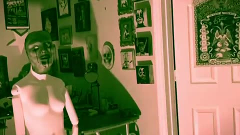 😱👻 Creepy Mask from Make Up Billy: What's Its Purpose? | TheHauntingHour