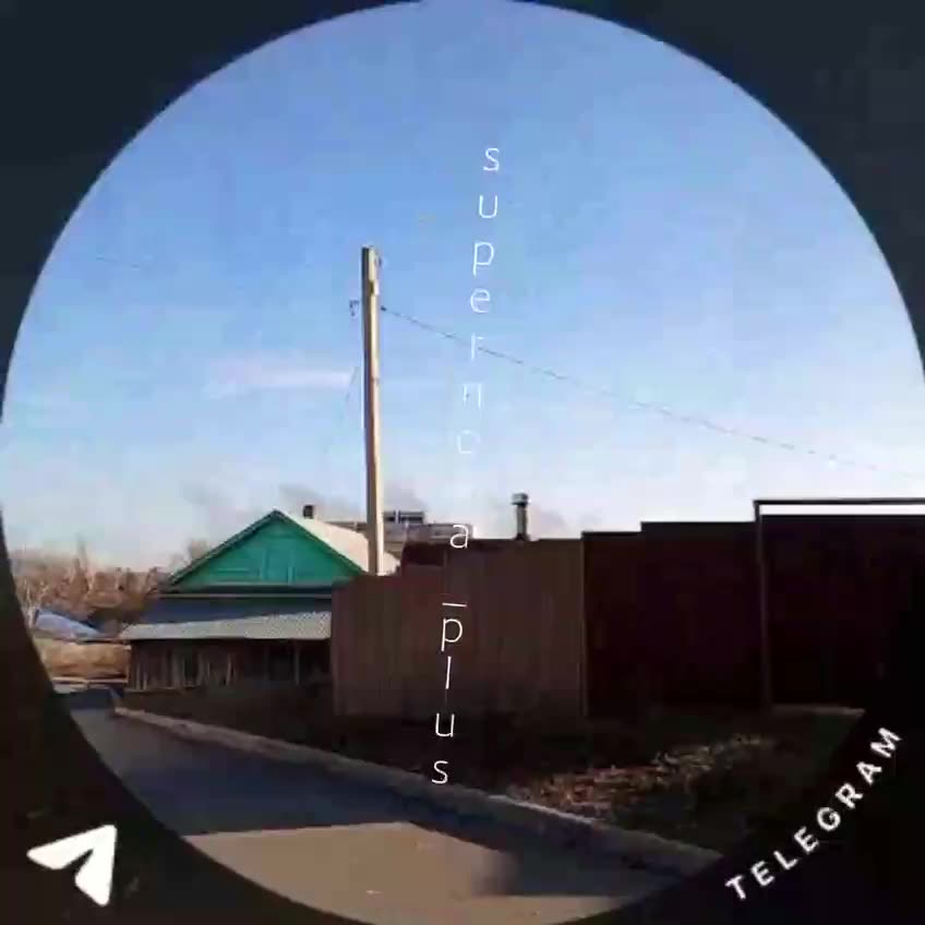 🔥 A fire at the Saratov Oil Refinery has been burning for two days.