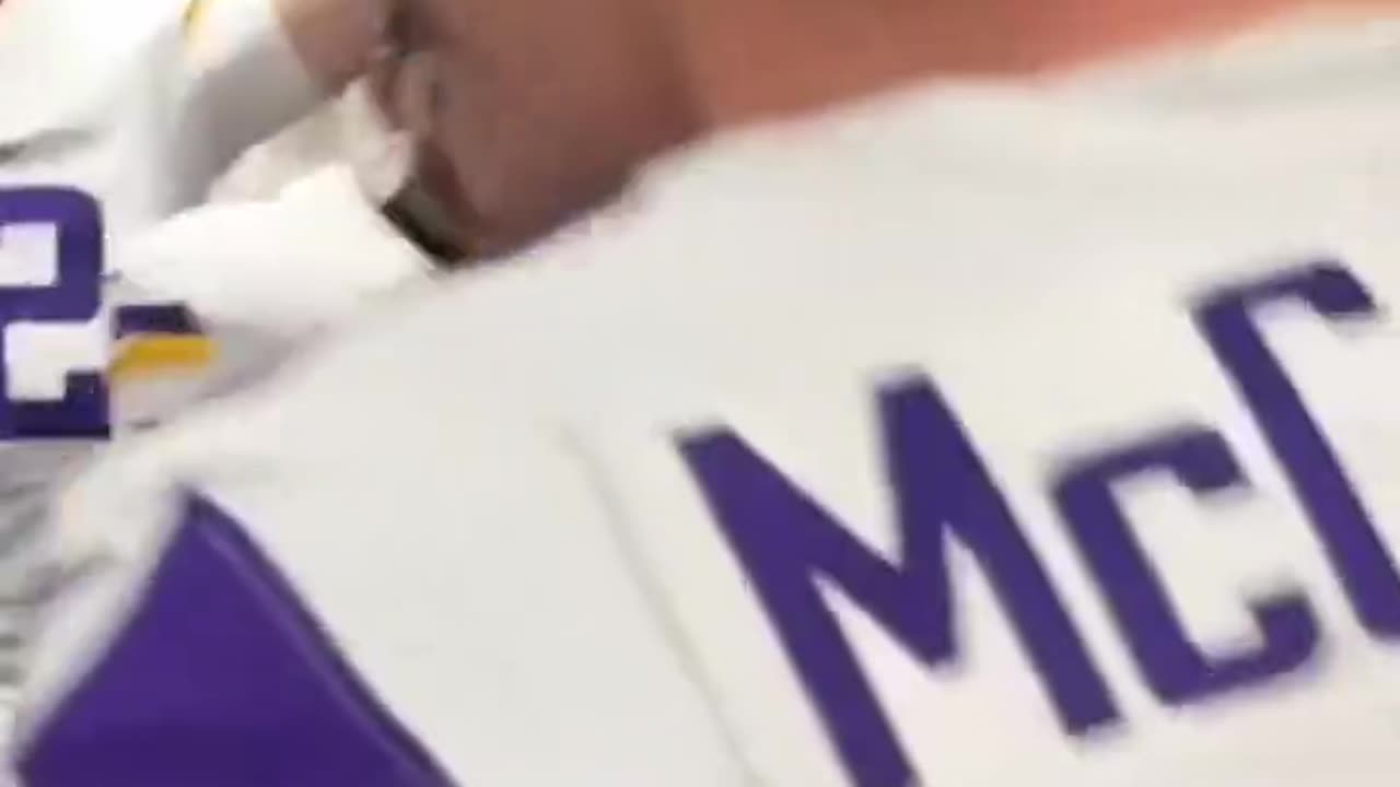 Mailbag: Fans' Reactions to J.J. McCarthy's Return & Vikings Upset of Lions in Week 9