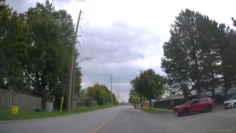 [4K] Newmarket, Ontario! #2 Driving to Fabricland Newmarket, ON. CA.