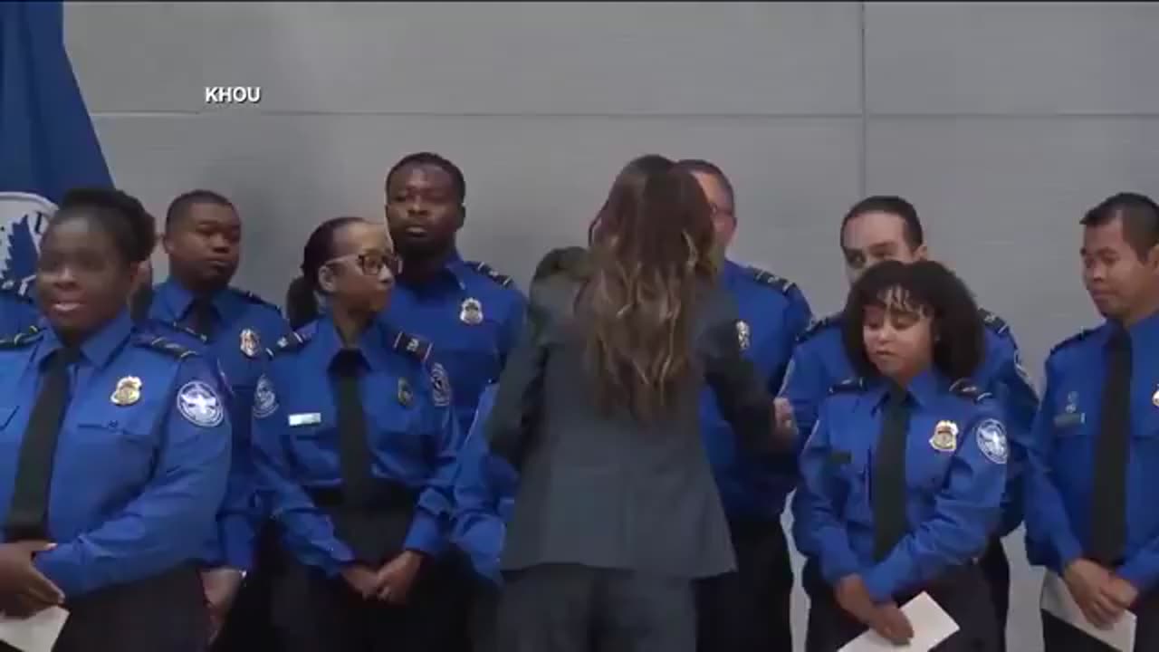 DHS Sec. Noem hands out $10,000 checks to TSA agents who stayed on the job during