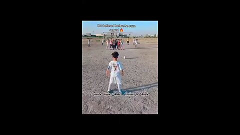 Child imitates Cristiano Ronaldo