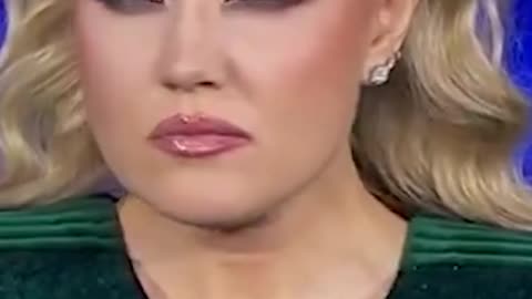 Charlie Kirk's Widow WIPES TEARS On Stage: "I'll Speak TRUTH No Matter the Cost!"