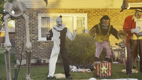 HALLOWEEN SHOW