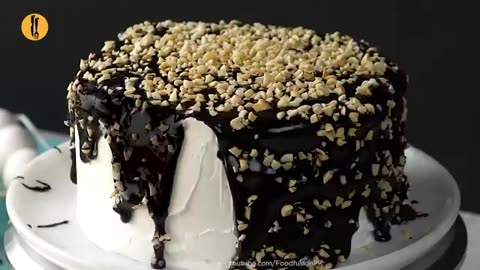 Pull Me Up Ice Cream Cake Recipe By Food Fusion (Eid Special)