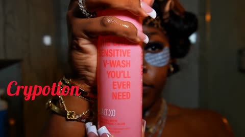 S ☕️ shower + skincare