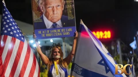 Trump praised, Netanyahu booed at Tel Aviv rally