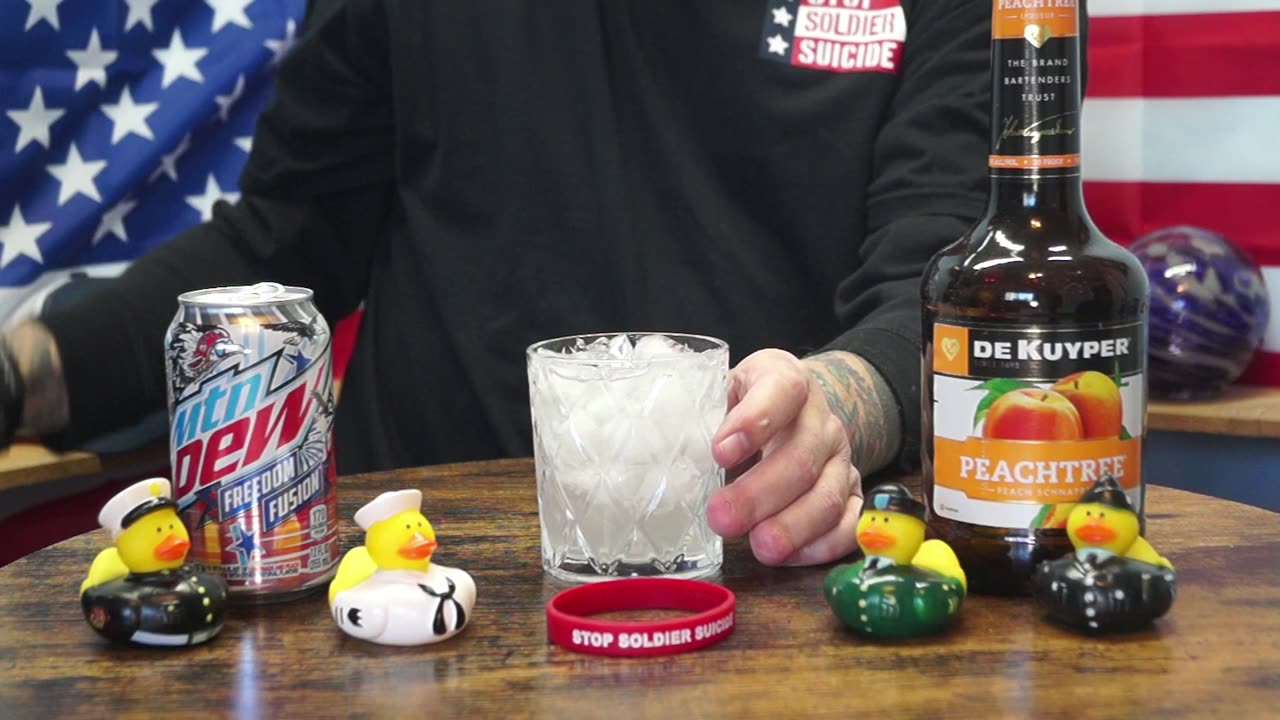 Thomas Thornburg - De Kuyper Peach Tree Peach Schnapps & Mtn Dew Freedom Fusion Peach Lemonade Soda