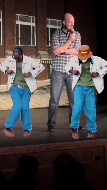 What is a comedy heckler?