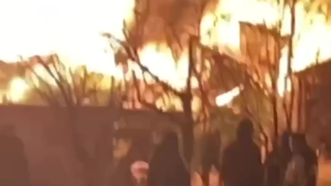 🔥🔥🔥 A furniture factory with an area of 1,500 sq m is burning in Dagestan.