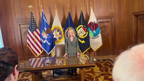 AG Pam Bondi at her Official desk for the first time!