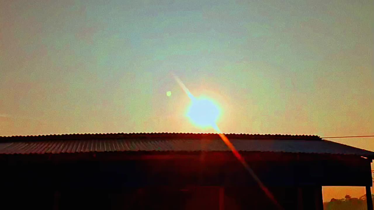 Slow motion video of the fading sunlight in the late afternoon video 2025 skc.com 88