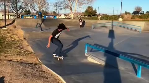 😮🛹 Long Distance Sends by Vinskates | SkateNation