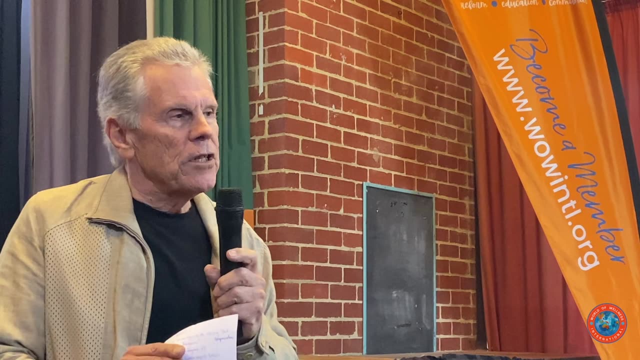 Ian Brighthope introduces Dr Peter Eng