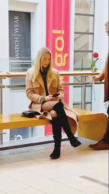 beautiful style for proposing women