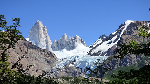 "Echoes of the Andes" 🎶 Instrumental & Relaxing Music