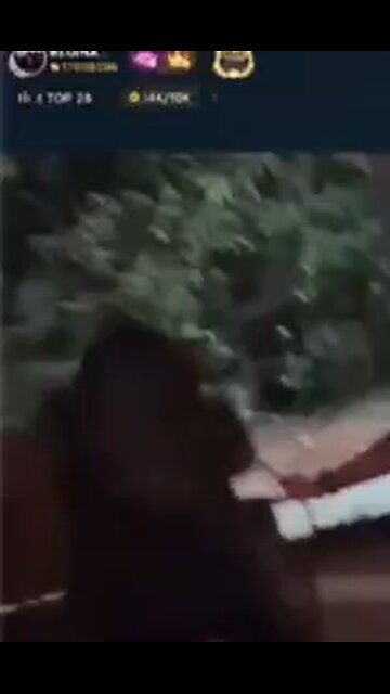 LIYAH AND GG CLIP👊🏽👊🏽AT DROSKI HOUSE