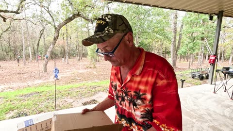 Lock. Lift. Done With The Heavy Grip, Smooth Lift — PLOWIC Glass Suction Cups