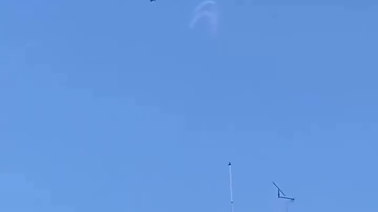 Footage documents Israeli occupation helicopters firing intensively at Palestinian homes