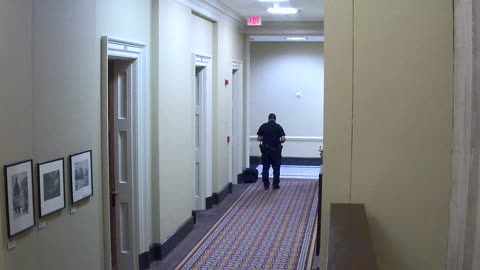 0200USCS02EastFrontCorridornearS206_2021-01-06_16h40min01s857ms.mp4