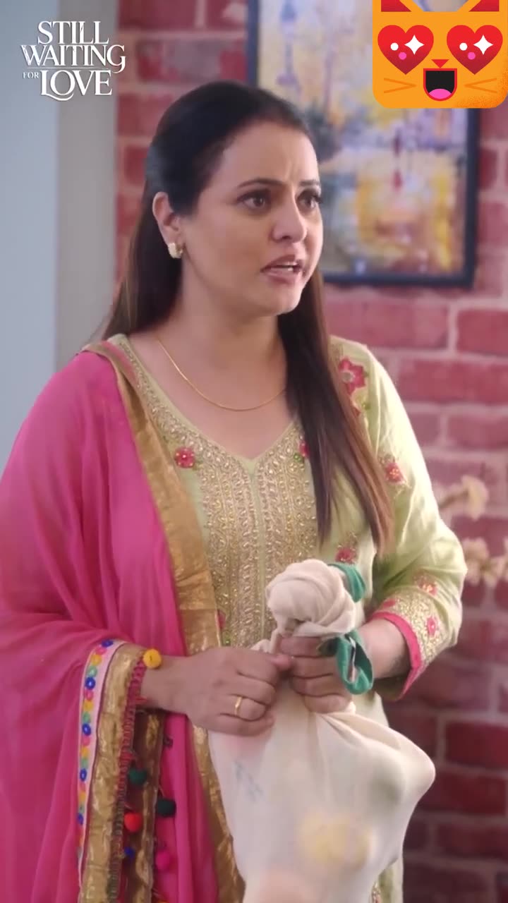 STILL WATTING FOR LOVE