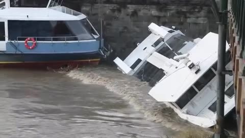 55 Times Mother Nature Showed Her Fury on Camera