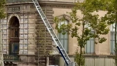 😂😎 The Most 'Casual' Heist Ever! | FunFM