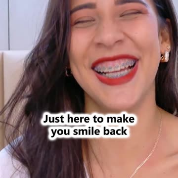 Good vibes start with a good smile 😊