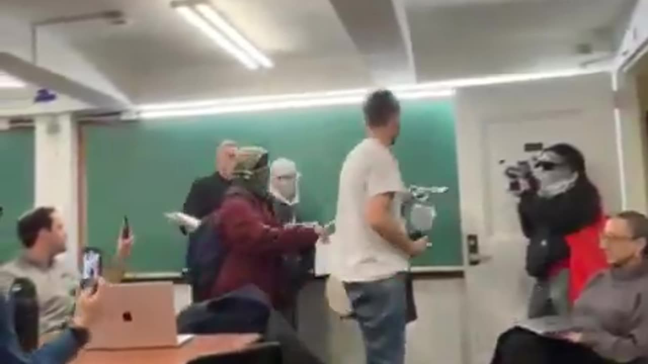 BREAKING: Hamas supporters, fully masked students, broke into a Columbia