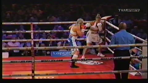 Combat de Boxe Marie-Ève Dicaire vs Maria Lindberg