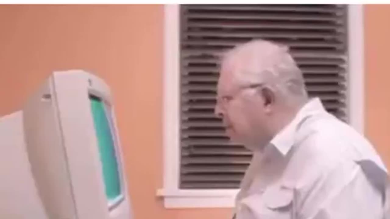 🤯 Your Manager Earns HOW MUCH?! | FunFM