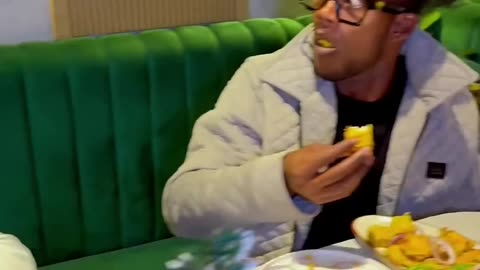 Eating food in hotel comedy 🤣🤣🤣 #funny